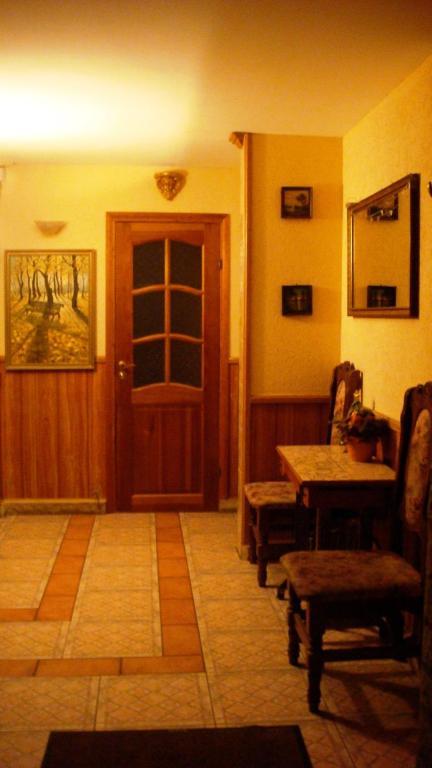 Urusel Guesthouse Tallinn Exterior photo